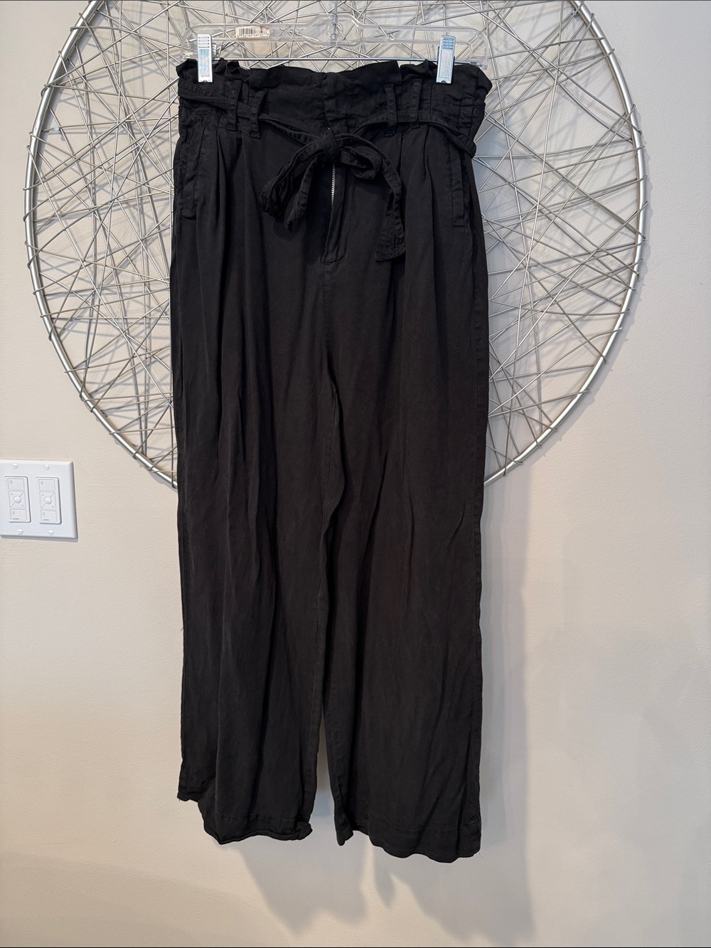 Paperbag Waist Wide-Leg Pants - Black